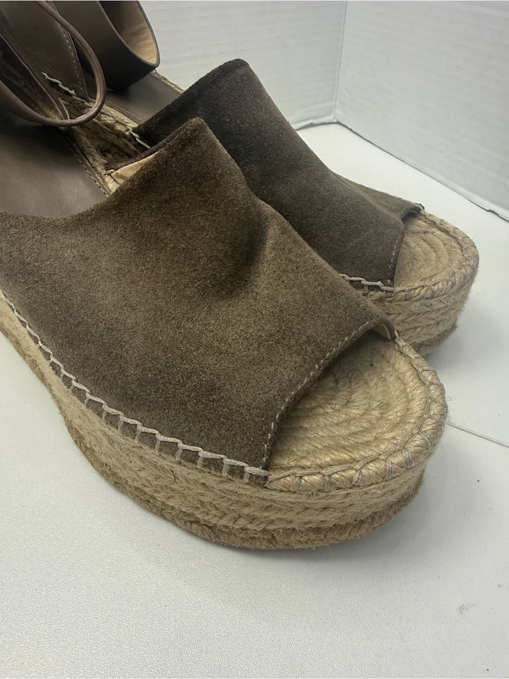 Marc Fisher taupe suede